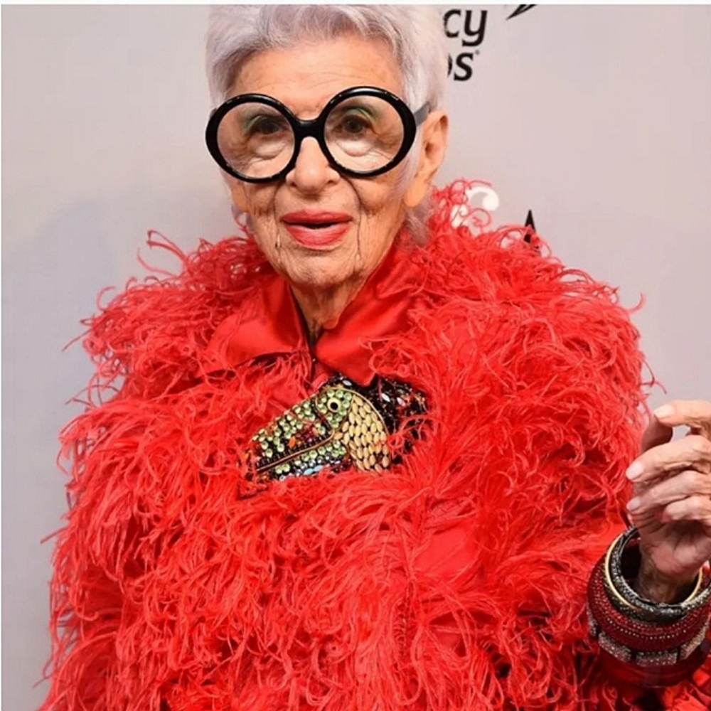 BE YOUR OWN STYLE ICON..LIVE LIKE IRIS AND MAKES YOUR OWN RULES ...